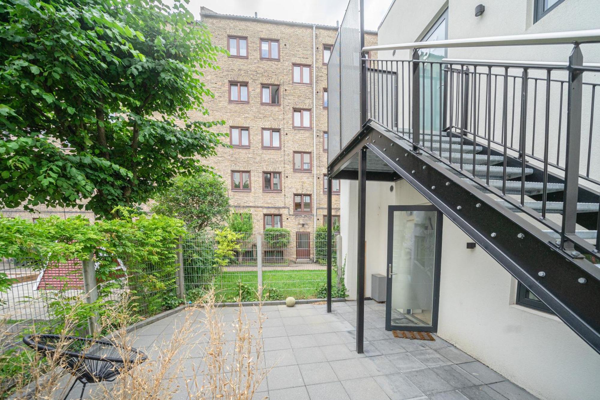 Townhouse W Private Terrace In Converted Warehouse Copenhagen
